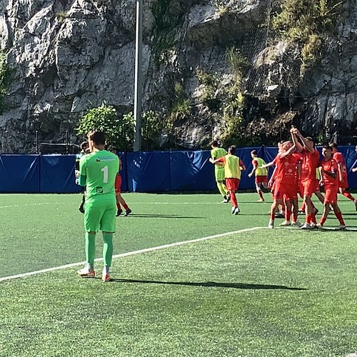 Costa d’Amalfi vola ai playoff: decisiva la doppietta di Cappiello contro l’Audax Cervinara