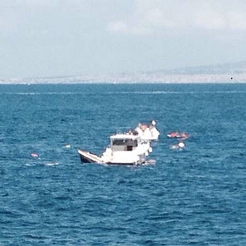 Paura in mare a Capo d'Orso: collisione tra due imbarcazioni, occupanti si tuffano prima dell'impatto