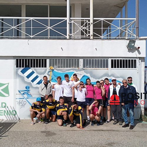 Tripletta di vittorie per gli studenti del Marini-Gioia di Amalfi ai Campionati Studenteschi di canottaggio