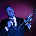 Al “Maiori jazz & More” protagonista Jumaane Smith, artista con all’attivo 5 Grammy Awards e 60 milioni di dischi venduti