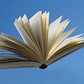 Capitale italiana del Libro 2025, tra le città candidate anche Sorrento e Ischia