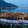 Ceretta e Pagano sul Belvedere di Villa Rufolo: il sinfonico protagonista al Ravello Festival