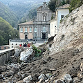 Grande frana a Cava de' Tirreni isola l'abbazia benedettina /FOTO e VIDEO