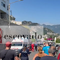 La follia dei motocilisti, da Amalfi una richiesta di aiuto: «Corrono a oltre 100 km/h. Vogliamo autovelox e strade più sicure»