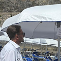 Minori, una nuova spiaggia attrezzata per i residenti: da domenica 13 luglio 50 ombrelloni e 100 lettini a disposizione