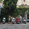 Ravello, scooter in Piazza Vescovado: turisti multati per oltre 600 euro