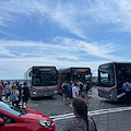 Redarguito perché non rispetta la fila, aggredisce controllore SITA sul “Salerno-Amalfi”