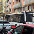 Salerno, conducente Busitalia molestata da passeggero: sindacati chiedono misure urgenti per la sicurezza nel trasporto pubblico
