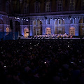 Toni Servillo e Le Quattro Stagioni di Vivaldi inaugurano “Un'Estate da Re” alla Reggia di Caserta  