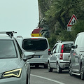 Vie del mare sospese per il terzo giorno: traffico in tilt sulla Statale Amalfitana