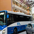 Violenza a bordo di un autobus SITA diretto a Salerno: aggrediti due verificatori da un passeggero senza biglietto