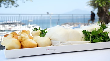 A Vico per Cacio, la festa del gusto e della tradizione torna nel cuore di Vico Equense