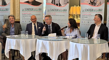 Agerola, dal 16 luglio torna “Sui Sentieri degli Dei”: arte, musica e natura si incontrano sull'Alta Costiera Amalfitana