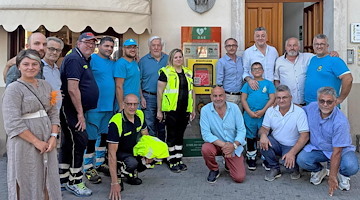 Agerola, defibrillatori di ultima generazione in quattro piazze grazie alla Misericordia: "Un gesto concreto per salvare vite"