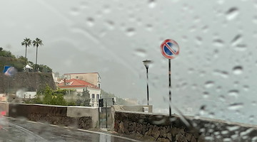 Allerta Gialla per temporali in Campania: la Protezione Civile avverte su rischi idrogeologici