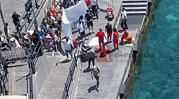 Amalfi, è morto il turista che ha accusato un malore improvviso sul molo