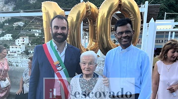 Amalfi festeggia i 100 anni della maestra Maria Maiorino: «Quante cose accadono in un secolo?»