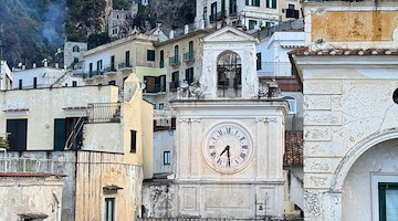 Atrani, colto da malore mentre è in strada: muore ex insegnante