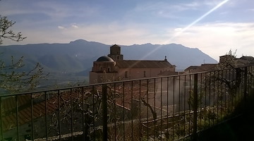 Bruzia Crispina, il destino spezzato dell’imperatrice di Buccino e la memoria che resiste