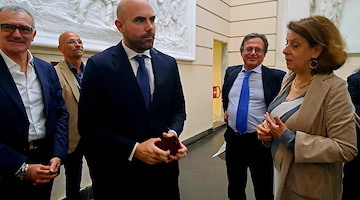 Carceri. Ferrante (Mit) visita Poggioreale: «Realtà critica, entro 2025 ok primi lavori adeguamento» 