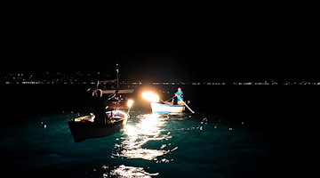 Cetara si accende di magia: ritorna la “Notte delle Lampare” tra mare, tradizione e sapori autentici