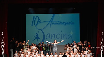 Dieci anni di emozioni e danza: 9 luglio a Maiori Trofimena Sarno festeggia il compleanno della scuola "Dancing in the Moonlight"