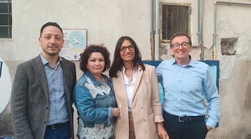 «Disastro economico e conflitti d’interesse»: a Vietri sul Mare i gruppi di opposizione abbandonano il consiglio comunale 