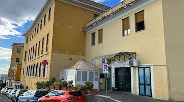 Fratelli d’Italia: «Vent’anni di gestione PD alla base della crisi dell’Ospedale Costa d’Amalfi»