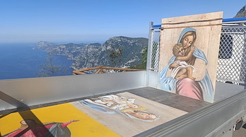 Grazie alla “Magia dei Gessetti” i madonnari trasformano Agerola in una galleria d’arte a cielo aperto