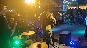 I Sud Medina tornano a Positano: un concerto mediterraneo nel segno di Pino Daniele