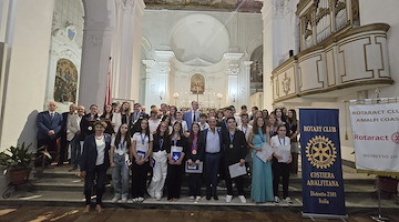 Il Rotary Club Costiera Amalfitana premia i giovani talenti con “Ad Meliora Semper”