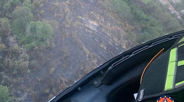 Incendio sul Vesuvio domato: al via la bonifica, sopralluogo del vicepresidente Bonavitacola