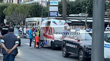Incidente a Maiori tra moto e scooter: due pedoni investiti sulle strisce