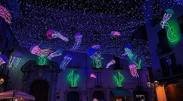 "Luci d’artista": a Salerno pubblicato il bando da 1,6 milioni per l’edizione 2025