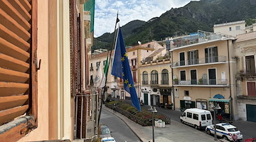 Maiori potenzia il trasporto pubblico locale: al via le nuove navette per via Campo-Sentiero dei Limoni e via Castello