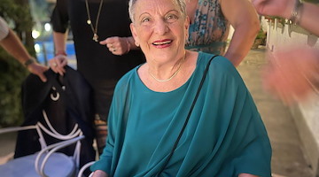 Maria Rosaria Ienco compie 80 anni: una festa speciale tra affetti, eleganza e orgoglio partenopeo