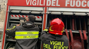 Meta, esplosione per fuga di gas: morti due anziani 