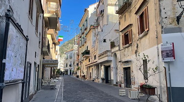 Minori, in vigore il nuovo calendario estivo per il conferimento dei rifiuti