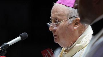 Mons. Soricelli ai turisti: «La vacanza sia tempo di bellezza, dialogo e contemplazione»