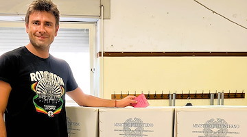 Piano di Sorrento, Alessandro Di Battista a Villa Fondi con “Democrazia Deviata”