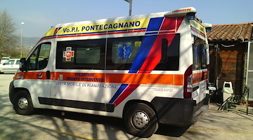 Pontecagnano, si cosparge di benzina e si dà fuoco: grave un uomo di 50 anni