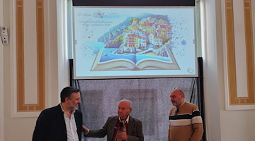 Premio costadamalfilibri 2025: ecco i 35 autori in gara per celebrare la passione per la lettura