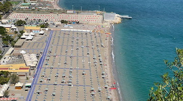 «Rivogliamo la nostra spiaggia»: Vietri Attiva chiede il 50% di arenile libero 