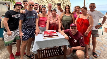 Salernitana, tifosi della Costiera Amalfitana e di Granata Therapy uniti a Praiano in attesa dei play-out
