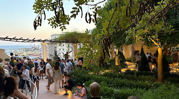 Salerno, boom di visitatori all'inaugurazione del restyling del Giardino della Minerva