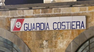 Salerno, cambio al vertice della Capitaneria di Porto: Giovanni Calvelli è il nuovo comandante