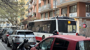 Salerno, conducente Busitalia molestata da passeggero: sindacati chiedono misure urgenti per la sicurezza nel trasporto pubblico