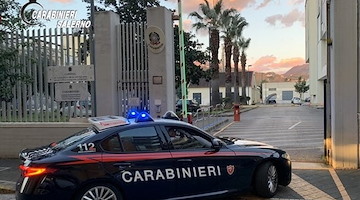 Salerno, donna tenta il suicidio: Carabinieri la salvano in extremis. Plauso del NSC: “Eroismo silenzioso da valorizzare”