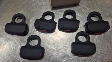 Sequestrati 6 tirapugni con taser incorporato all’aeroporto di Capodichino