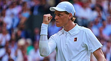 Sinner trionfa a Wimbledon vincendo per la prima volta il torneo